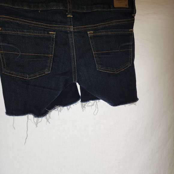 American Eagle Jean shorts distressed - Picture 4 of 7